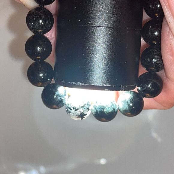 Black tourmaline in quartz 8mm stretch bracelet Crystal 7 inches ONE NEW - Picture 7 of 13